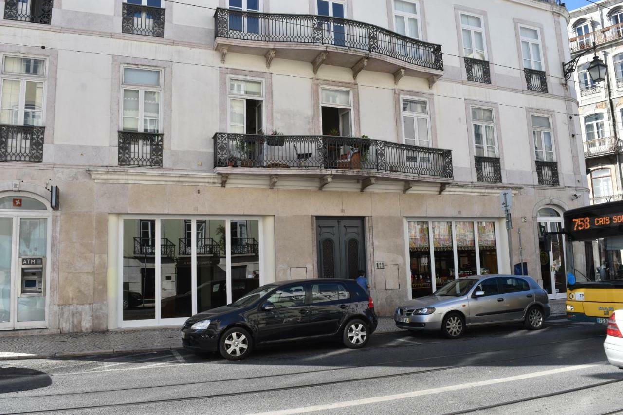 Architect-Designed Loft In A Historic Hilltop Neighborhood Lisbon Exterior photo
