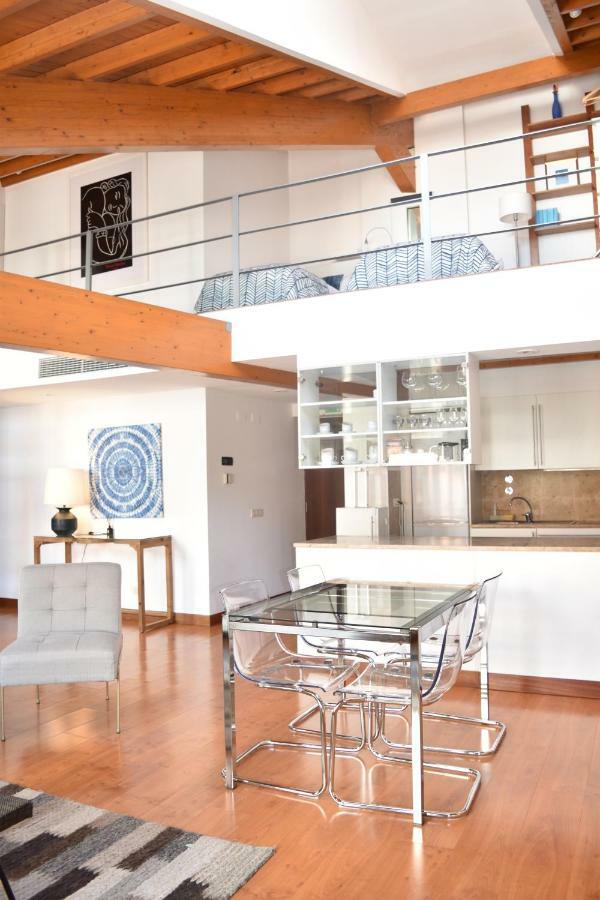 Architect-Designed Loft In A Historic Hilltop Neighborhood Lisbon Exterior photo