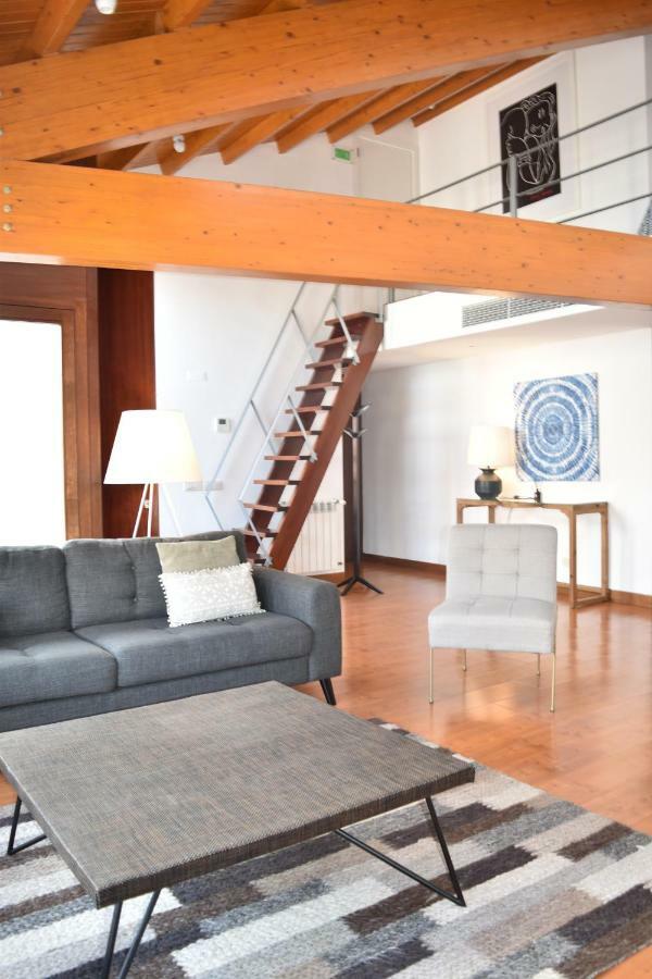 Architect-Designed Loft In A Historic Hilltop Neighborhood Lisbon Exterior photo